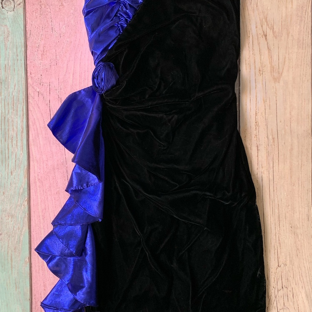 Vintage 80s Gunne Sax Black and Blue mini dress - Picture 2 of 10